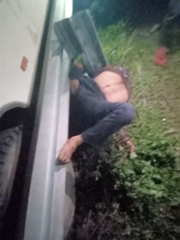 प्रधान आरक्षक का शव प्रधान आरक्षक का शव