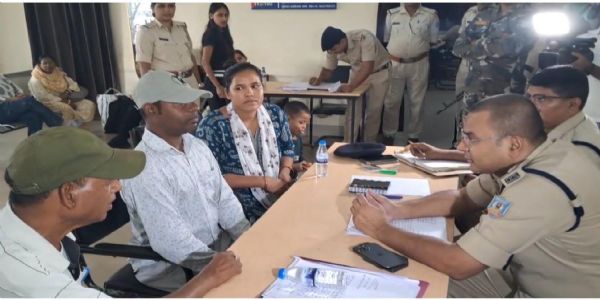 जन शिकायत समाधान कार्यक्रम में एसएसपी ने सुनी लोगों की समस्याएं, निष्पादन के निर्देश