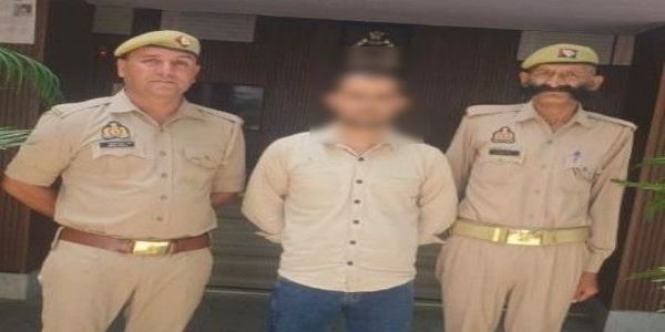 किशोरी के परिवार से मारपीट और  घर के बाहर फायरिंग करने वाला गिरफ्तार