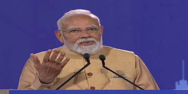 प्रधानमंत्री नरेन्द्र मोदी गुरुवार को ऑस्ट्रेलिया में भारतीय समुदाय को संबोधित करते हुए प्रधानमंत्री नरेन्द्र मोदी गुरुवार को ऑस्ट्रेलिया में भारतीय समुदाय को संबोधित करते हुए