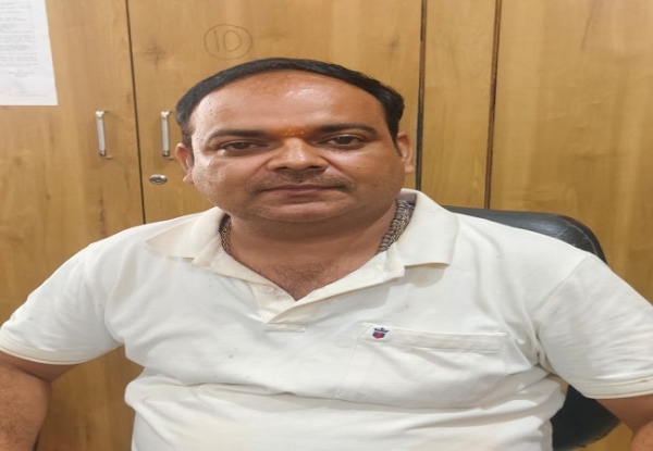 ज्योतिर्विद सतीश मणि त्रिपाठी ज्योतिर्विद सतीश मणि त्रिपाठी