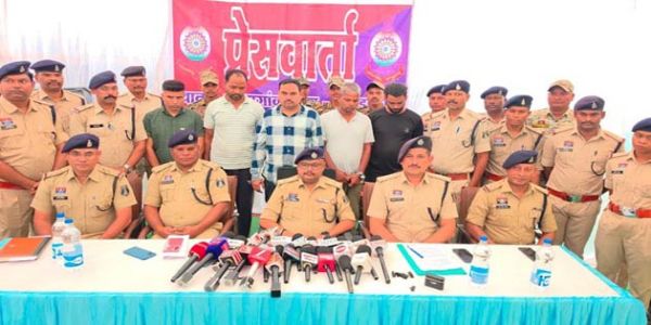 मल्टीपल बैंक लोन के नाम पर 14 करोड़ों की ठगी , पांच आराेपित गिरफ्तार
