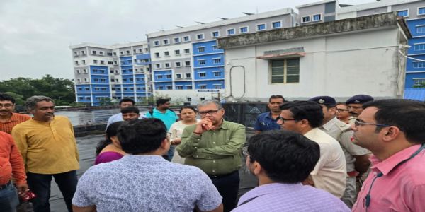 बारासात अस्पताल निरीक्षण में अव्यवस्था पर स्वास्थ्य मंत्री ने स्पष्टीकरण मांगा