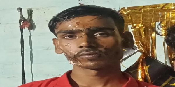 औरैया में मोबाइल फाेन पर धमकी के बाद युवक ने फांसी लगाकर दी जान, ऑडियो-वीडियो रिकॉर्डिंग की जांच में जुटी पुलिस