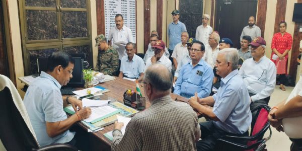 जिला सैनिक बंधु की बैठक में अपर जिलाधिकारी ने सुनीं पूर्व सैनिकों की समस्याएं