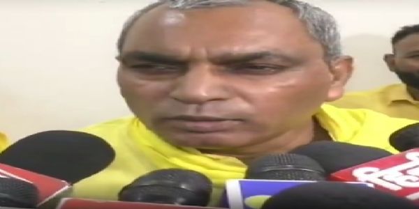 अखिलेश यादव या उनके चेले सामाजिक न्याय समिति की बात क्यों नहीं करते : ओम प्रकाश राजभर