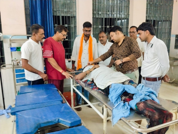 दुर्घटनाग्रस्त महिला दुर्घटनाग्रस्त महिला