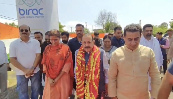 Boost for Industrial Biotech Park in the Valley; MoU signed between JKSTIC and CSIR-IIIM. Boost for Industrial Biotech Park in the Valley; MoU signed between JKSTIC and CSIR-IIIM.