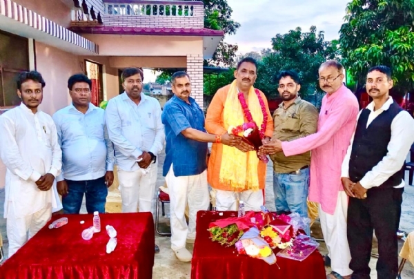 भाजपा यमुनापार जिला अध्यक्ष राजेश शुक्ला का छाया चित्र भाजपा यमुनापार जिला अध्यक्ष राजेश शुक्ला का छाया चित्र