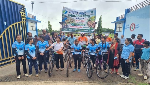 विदिशाः राष्ट्रीय पर्वतारोहण दिवस पर निकली साइकिल रैली विदिशाः राष्ट्रीय पर्वतारोहण दिवस पर निकली साइकिल रैली