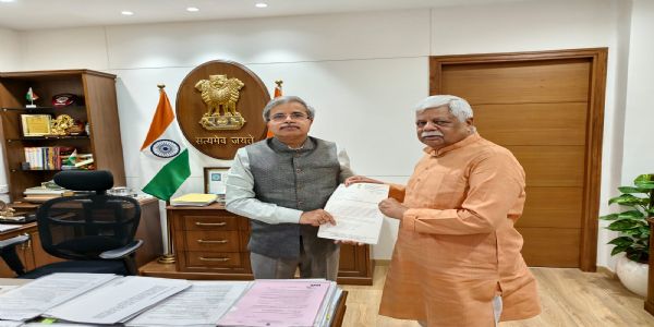 अंबिकापुर-रामानुजगंज-गढ़वा नई रेल लाइन से बड़गढ़-भंडरिया को जोड़ने की मांग