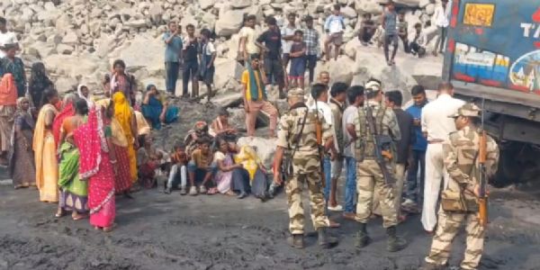 बीसीसीएल लोडिंग पॉइंट पर हाईवा की चपेट में आने से महिला मजदूर की मौत