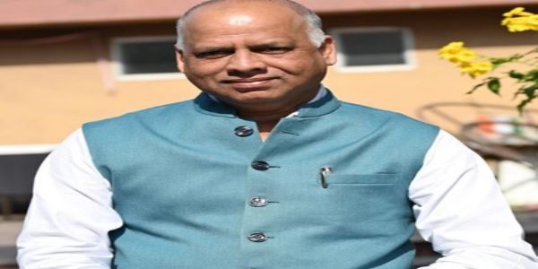 परिवार में महिलाओं को भी अपने सपने पूरे करने के पर्याप्त अवसर मिलें