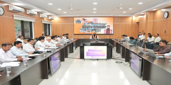 मुख्यमंत्री ने बिहार स्टेट को-ऑपरेटिव बैंक लिमिटेड की कार्यप्रणाली को अधिक प्रभावी, आधुनिक एवं जनोन्मुखी बनाने के दिए निर्देश
