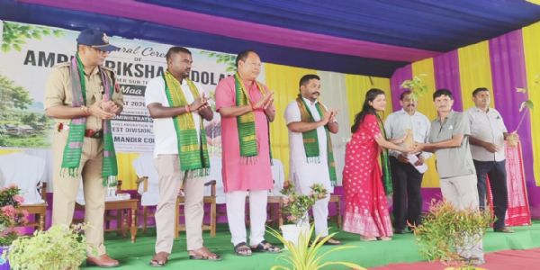 तामुलपुर में अमृत वृक्ष आंदोलन का सफल समापन, 5,000 पौधों का वितरण
