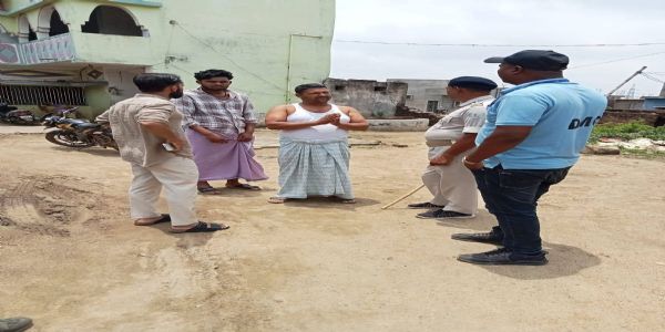 मांस-मछली बिक्री पर कार्रवाई, जसीडीह में दुकान सील