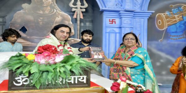 शिव कथा से मिलती है आध्यात्मिक जीवन जीने की प्रेरणा : बेबीरानी मौर्य