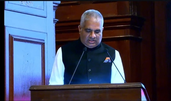 दीक्षांत समारोह काे संबाेधित करते हुए केंद्रीय मंत्री भूपेंद्र यादव दीक्षांत समारोह काे संबाेधित करते हुए केंद्रीय मंत्री भूपेंद्र यादव