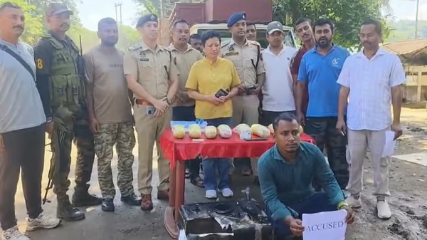 असमः कछार जिले में मॉर्फिन के साथ गिरफ्तार तस्कर असमः कछार जिले में मॉर्फिन के साथ गिरफ्तार तस्कर