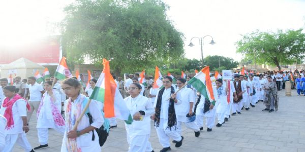 जैसलमेर में तिरंगा रैली का शानदार आयोजन