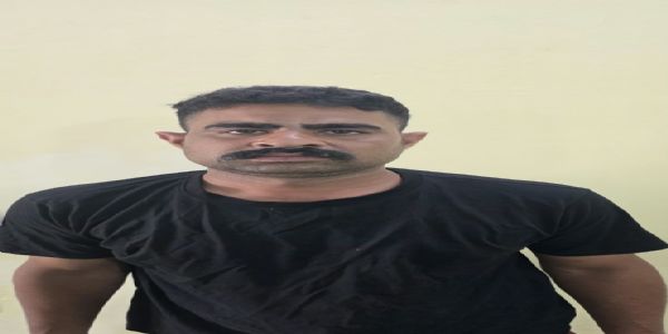 कभी फर्जी पुलिसकर्मी तो कभी आरटीयू प्रोफेसर बनकर ठगी करने वाला शातिर ‘आलू’ गिरफ्तार