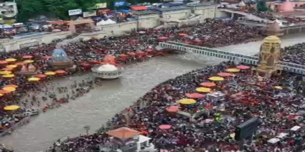 डाक कांवड़ यात्रा में उमड़ा आस्था का सैलाब, 12वें दिन 63 लाख 60 हजार शिवभक्त गंगाजल लेकर रवाना
