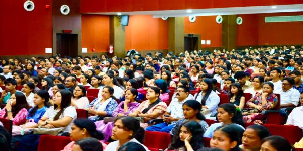 गौहाटी विश्वविद्यालय में पांच वर्षीय एकीकृत स्नातकोत्तर पाठ्यक्रम का केंद्रीय दीक्षा समारोह आरंभ