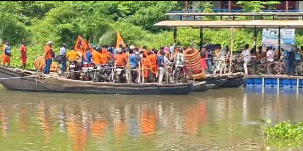 फरक्का में जल मार्ग विकास परियोजना के जेटी पर सुरक्षा को लेकर सवाल, हादसे की आशंका