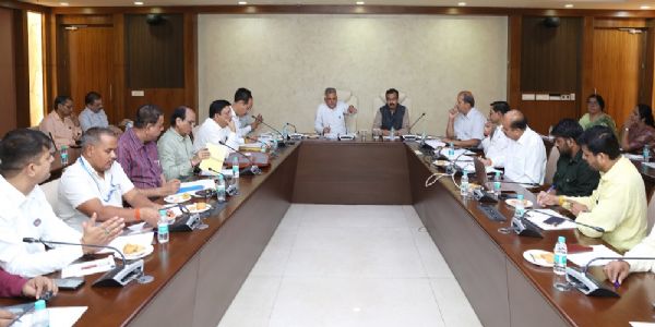 राष्ट्रीय सेवा योजना की सभी इकाइयां सक्रिय हों, गतिविधियों का व्यापक विस्तार करें : मंत्री परमार