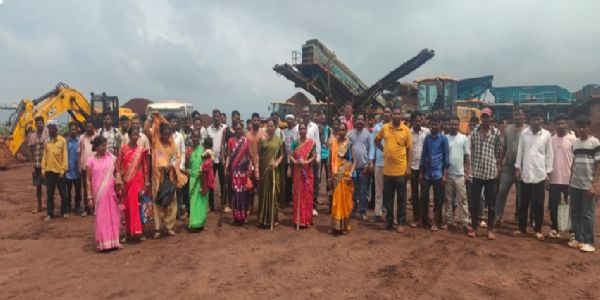 स्थानीय रोजगार की मांग को लेकर गुवा खदान में अनिश्चितकालीन आंदोलन, उत्पादन और डिस्पैच प्रभावित