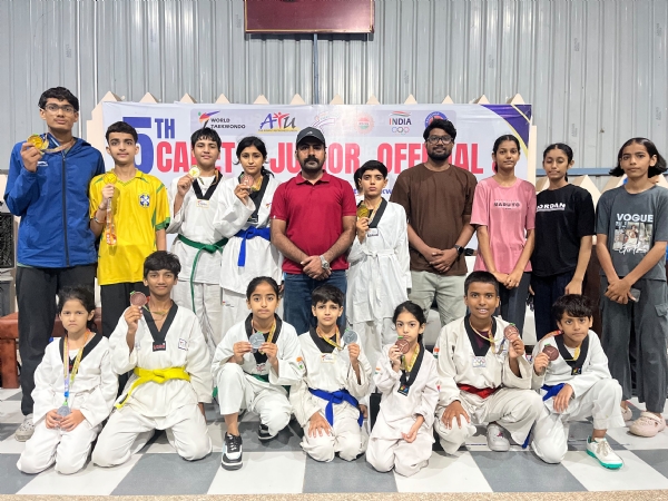 ताईक्वांडो स्टेट चैम्पियनशिप जयपुर में सम्पन्न : बीकानेर ने 07 गोल्ड, 04 सिल्वर 05 ब्रोंज सहित जीते 16 मेडल ताईक्वांडो स्टेट चैम्पियनशिप जयपुर में सम्पन्न : बीकानेर ने 07 गोल्ड, 04 सिल्वर 05 ब्रोंज सहित जीते 16 मेडल