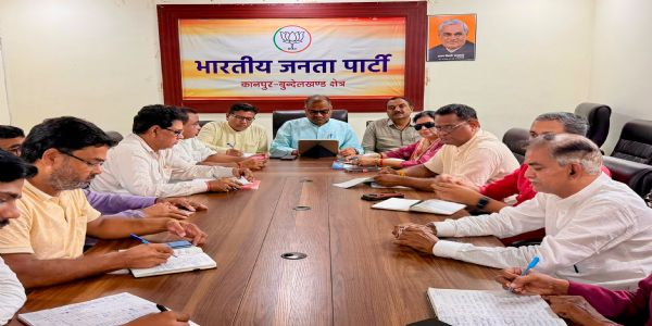 तिरंगा यात्रा जन-जन का अभियान बने, शेष मंडलों में बुधवार काे भव्य आयोजन करें : राम किशोर साहू