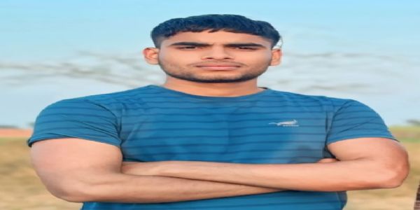 जौनपुर में ट्रेन की चपेट में आने से युवक की मौत