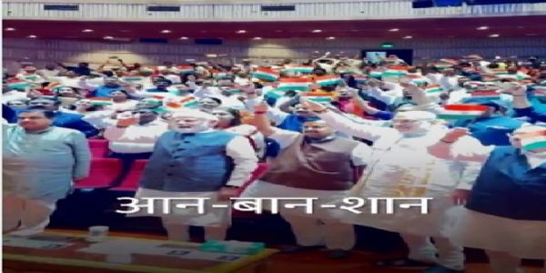 प्रधानमंत्री ने लोगों से हर घर तिरंगा अभियान से जुड़ने की अपील की