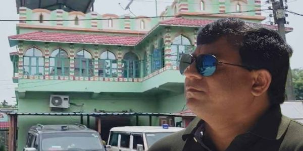 शांतिनिकेतन के सोनाझुरी के एक घर में छापेमारी,
