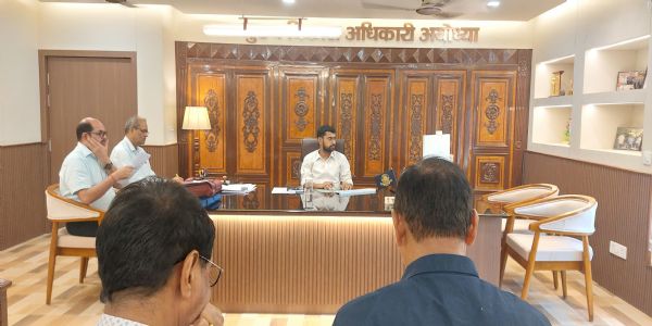 हर घर तिरंगा कार्यक्रम में स्कूली बच्चों की सुनिश्चित की जाए अधिक से अधिक सहभागिता : मुख्य विकास अधिकारी