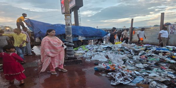 कावड़ मेला के बाद मैराथन सफाई अभियान, मेयर ने किया निरीक्षण
