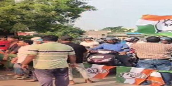 कोयला और फ्लाई ऐश परिवहन के खिलाफ अनुगोल में 12 घंटे का बंद, जनजीवन प्रभावित