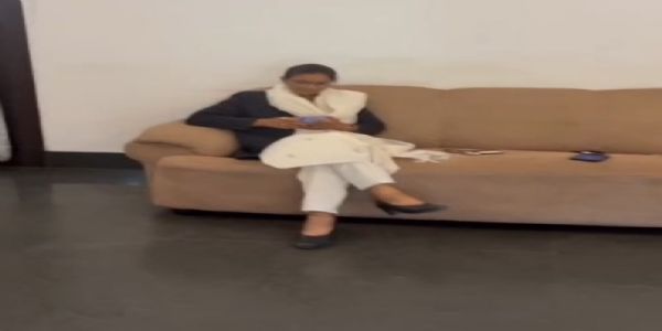 लाइसेंसी पिस्तौल वाले वायरल वीडियो पर दुखनी सोरेन ने दी सफाई