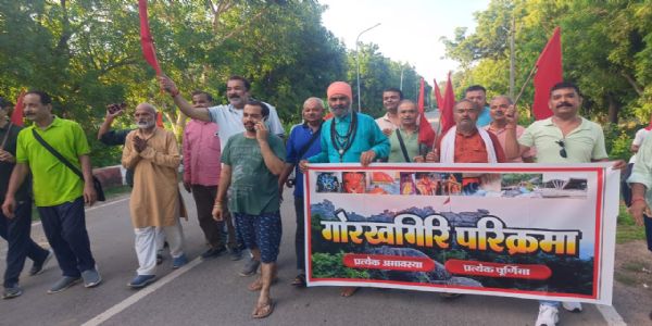 हरियाली अमावस्या पर श्रद्धालुओं ने श्रद्धा भाव के साथ की गोरखगिरि परिक्रमा