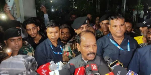 छात्रों की मांगों को सरकार ने एक सप्ताह में माना तो करेंगे अनशन : रघुवर