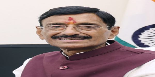 संजय सेठ (फाइल फोटो) संजय सेठ (फाइल फोटो)
