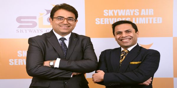 मुंबई में आईपीओ लॉन्च के मौके पर कंपनी के चेयरमैन और मैनेजिंग डायरेक्टर यशपाल शर्मा और चीफ फाइनेंशियल ऑफिसर हिमांशु छाबड़ा मुंबई में आईपीओ लॉन्च के मौके पर कंपनी के चेयरमैन और मैनेजिंग डायरेक्टर यशपाल शर्मा और चीफ फाइनेंशियल ऑफिसर हिमांशु छाबड़ा