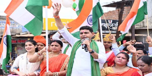 तिरंगा हमारी एकता और अखंडता का प्रतीक : राजस्व मंत्री टंक राम वर्मा