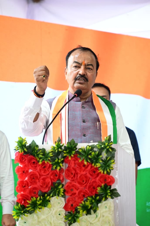 विभाजन विभीषिका स्मृति दिवस पर प्रयागराज में उपमुख्यमंत्री केशव प्रसाद मौर्य का छाया चित्र विभाजन विभीषिका स्मृति दिवस पर प्रयागराज में उपमुख्यमंत्री केशव प्रसाद मौर्य का छाया चित्र