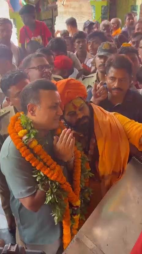 भारतीय क्रिकेट टीम के पूर्व विस्फोटक बल्लेबाज वीरेंद्र सहवाग भारतीय क्रिकेट टीम के पूर्व विस्फोटक बल्लेबाज वीरेंद्र सहवाग