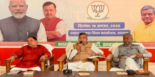 हेमंत सरकार छात्रों, युवाओं के साथ कर रही अन्याय, भर्ती परीक्षाओं की हो सीबीआई जांच : आदित्य साहू