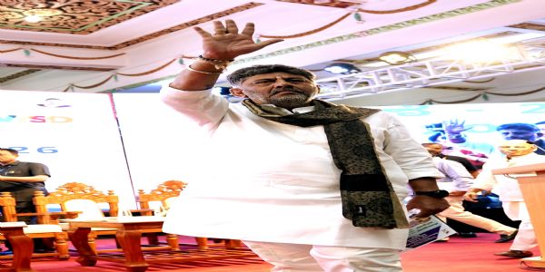मुख्यमंत्री डी.के. शिवकुमार मुख्यमंत्री डी.के. शिवकुमार