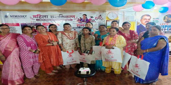 15 महिलाओं को मिला निःशुल्क सिलाई-कढ़ाई प्रशिक्षण का अवसर