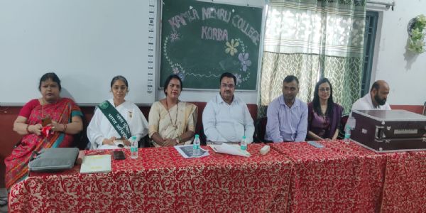 युवा पीढ़ी और बच्चों को तेजी से खोखला कर रहा मोबाइल और स्क्रीन एडिक्शन: डाॅ प्रशांत